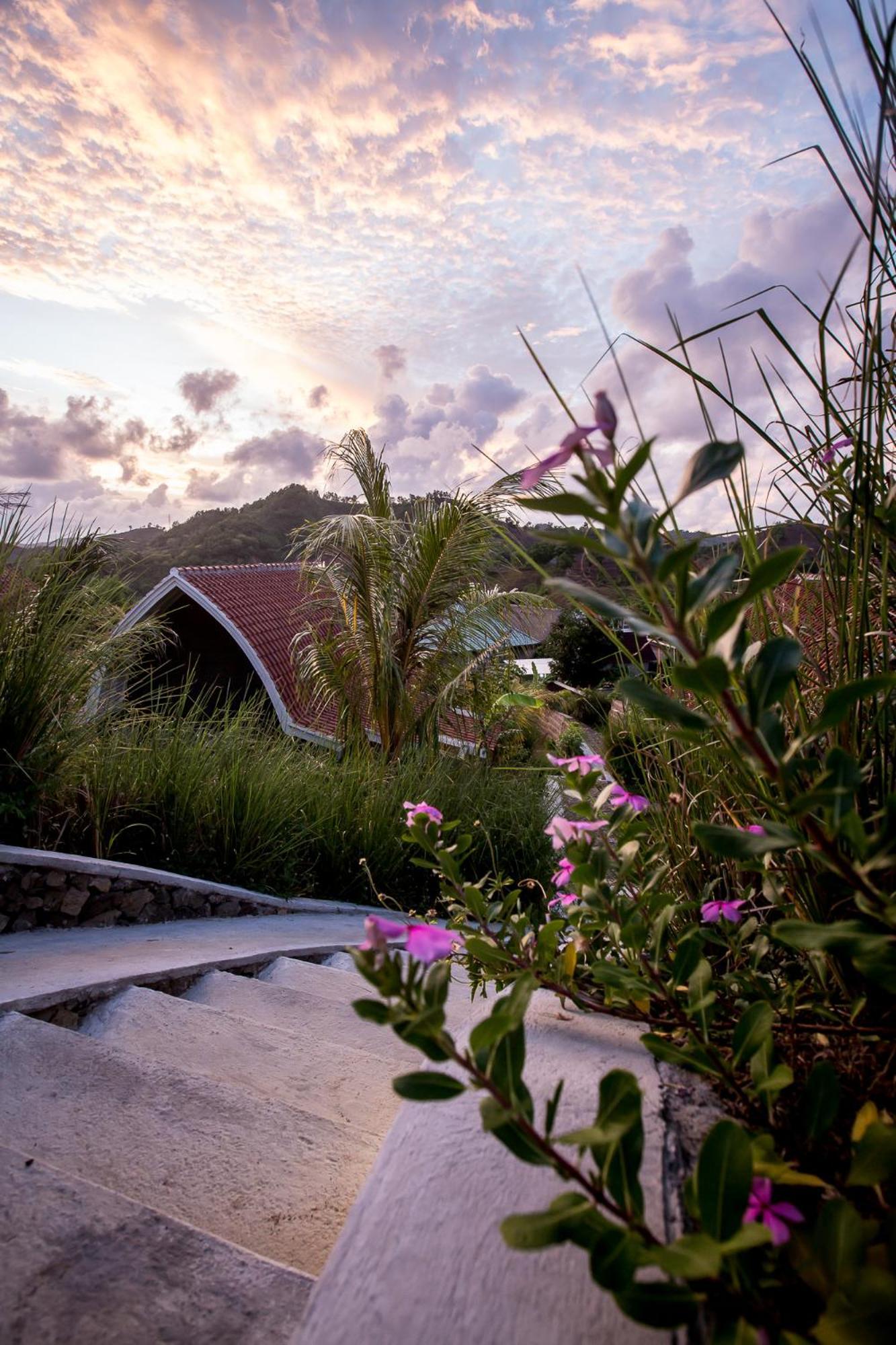Drop In Surf Lodge Kuta  Luaran gambar